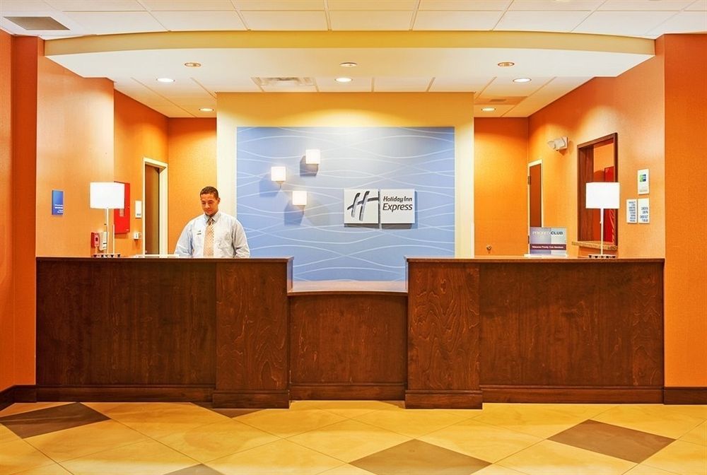 Holiday Inn Express & Suites Warner Robins North West By Ihg מראה חיצוני תמונה